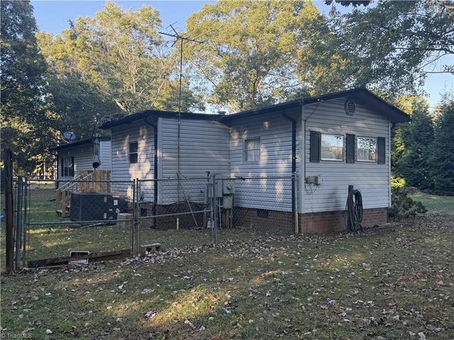 4869 Old Edgar Road, Sophia, NC 27350