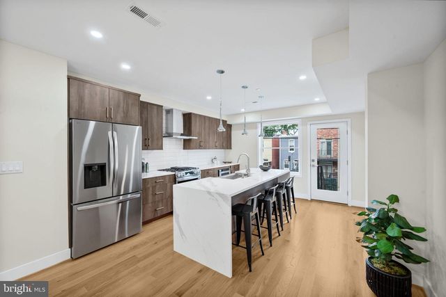 615 MORTON PL NE, Washington, DC 20002