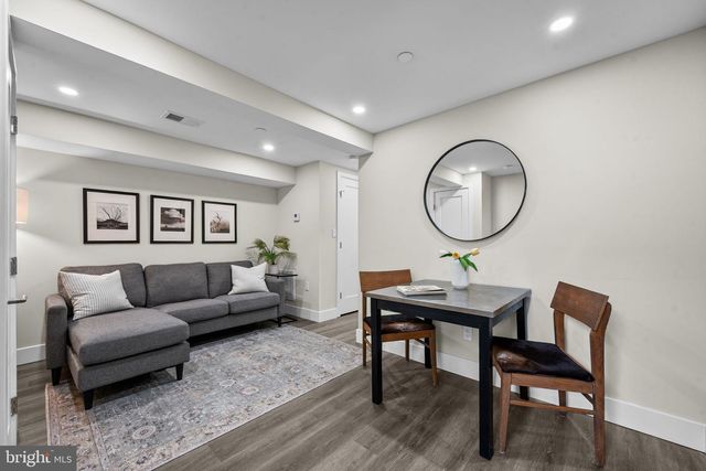 615 MORTON PL NE, Washington, DC 20002