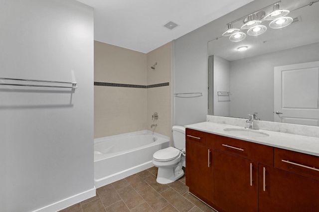 5925 Almeda Road 11501, Houston, TX 77004