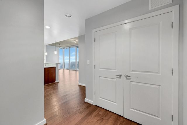 5925 Almeda Road 11501, Houston, TX 77004