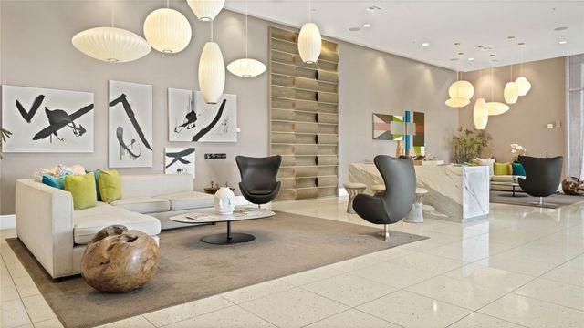 5925 Almeda Road 11501, Houston, TX 77004