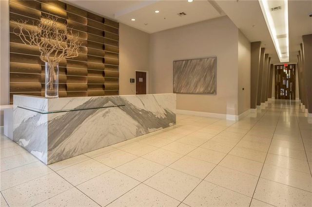 5925 Almeda Road 11501, Houston, TX 77004