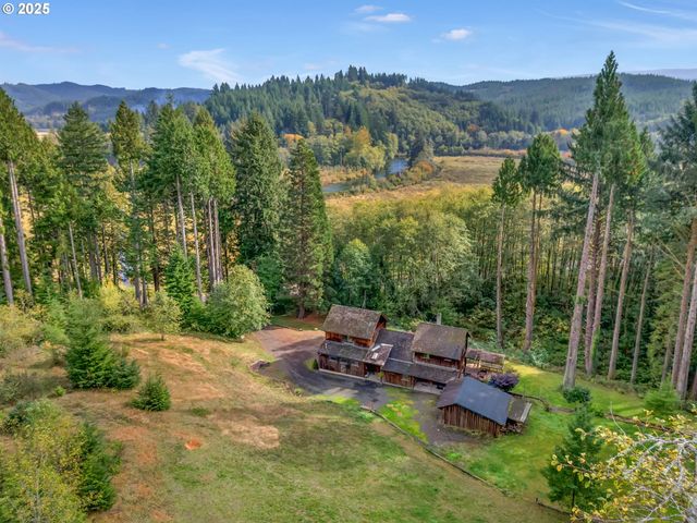 42274 ZIAK GNAT CREEK Ln, Astoria, OR 97103