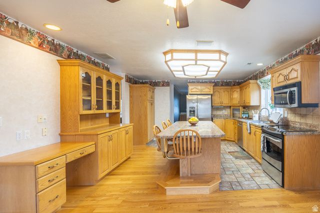 1550 E 2025 N, North Logan, UT 84341