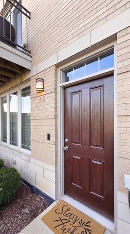 922 Warren Avenue 105, Downers Grove, IL 60515