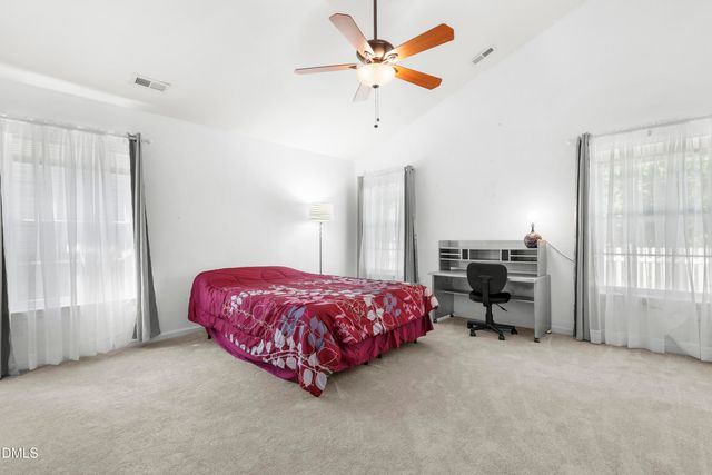137 Georgetowne Drive, Clayton, NC 27520