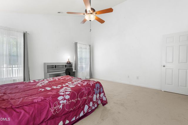 137 Georgetowne Drive, Clayton, NC 27520