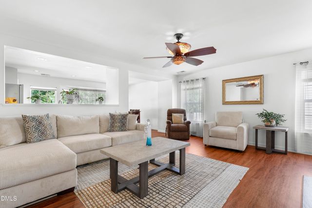 137 Georgetowne Drive, Clayton, NC 27520