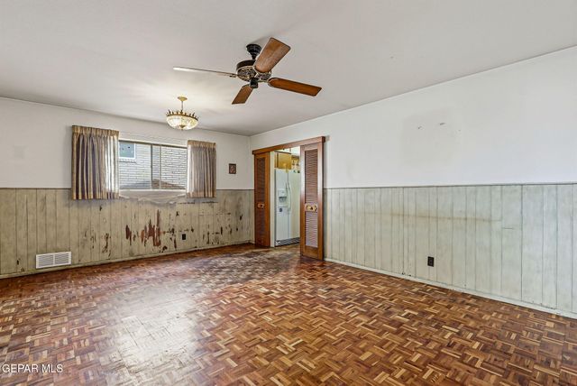 216 STRATUS Road, El Paso, TX 79912