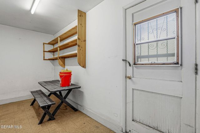 216 STRATUS Road, El Paso, TX 79912