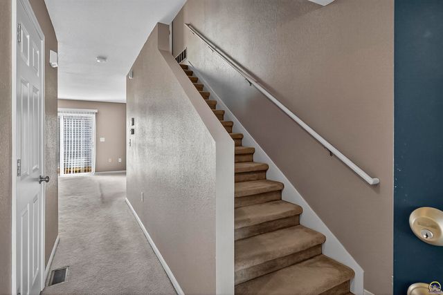 5507 SW Chapella St, Topeka, KS 66614