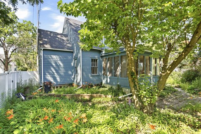 614 Madison Street, Saginaw, MI 48602