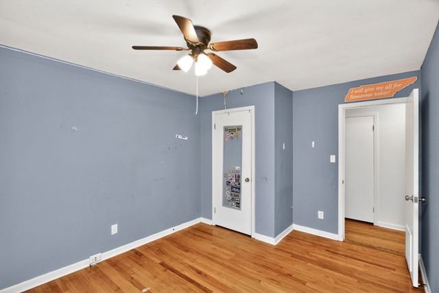921 Azalea Dr, Columbia, TN 38401