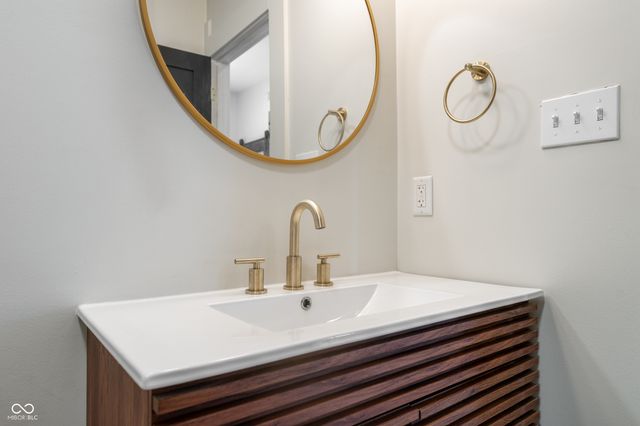 1027 Dawson Street, Indianapolis, IN 46203