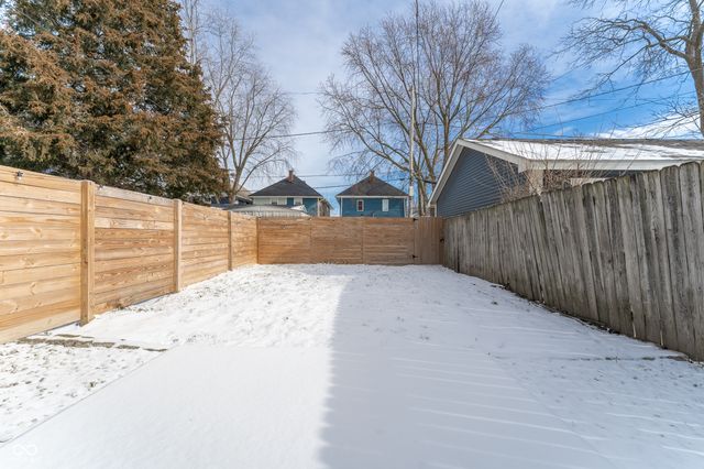 1027 Dawson Street, Indianapolis, IN 46203