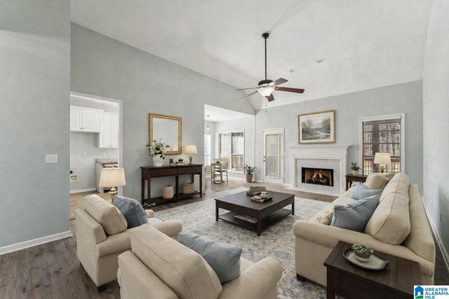 8441 BLUFF RIDGE ROAD, Bessemer, AL 35022