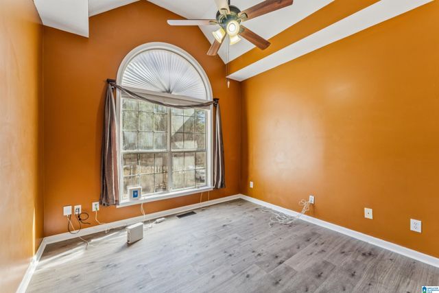 8441 BLUFF RIDGE ROAD, Bessemer, AL 35022