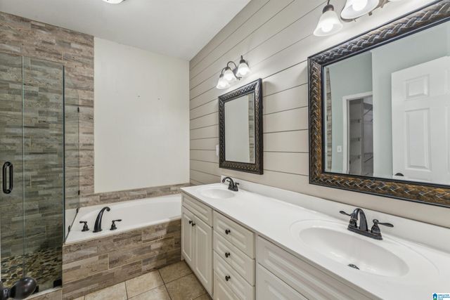 8441 BLUFF RIDGE ROAD, Bessemer, AL 35022