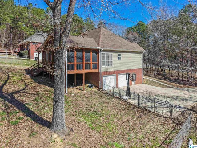 8441 BLUFF RIDGE ROAD, Bessemer, AL 35022
