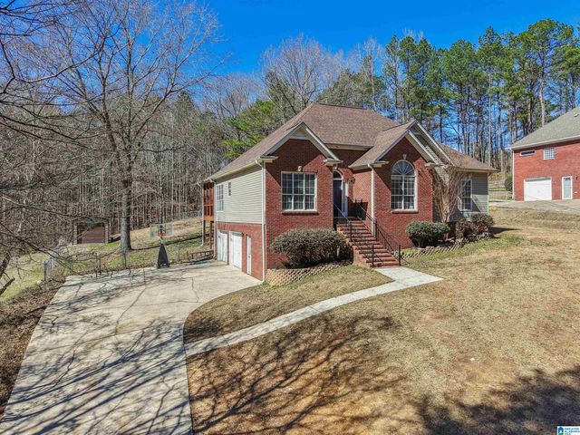 8441 BLUFF RIDGE ROAD, Bessemer, AL 35022