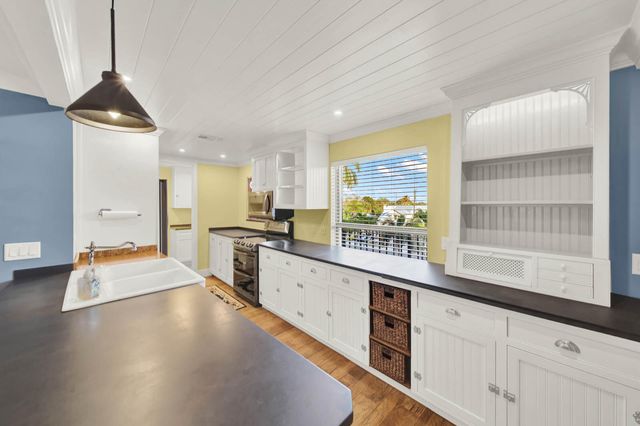 624 SW Saint Lucie Crescent 306, Stuart, FL 34994