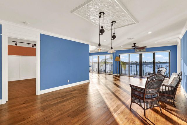 624 SW Saint Lucie Crescent 306, Stuart, FL 34994