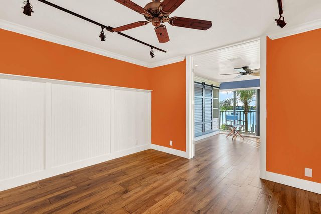 624 SW Saint Lucie Crescent 306, Stuart, FL 34994