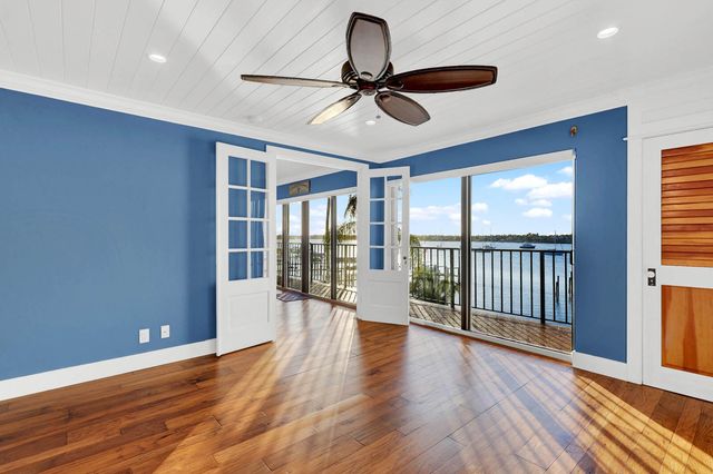 624 SW Saint Lucie Crescent 306, Stuart, FL 34994