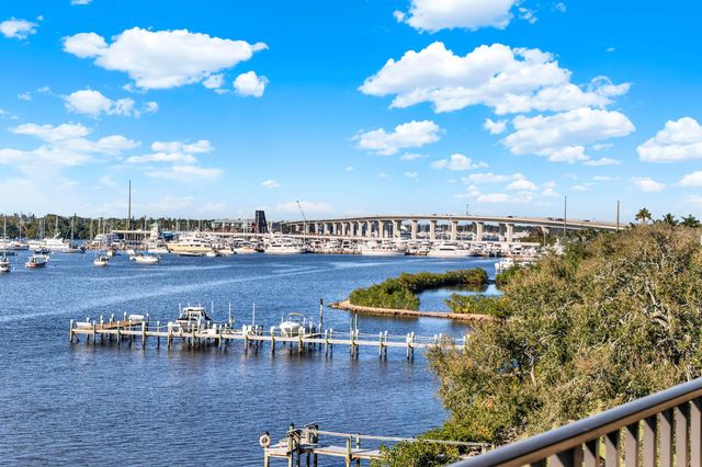 624 SW Saint Lucie Crescent 306, Stuart, FL 34994