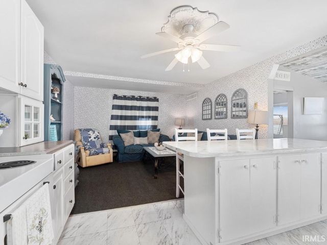 7070 S 080 E, Wolcottville, IN 46795