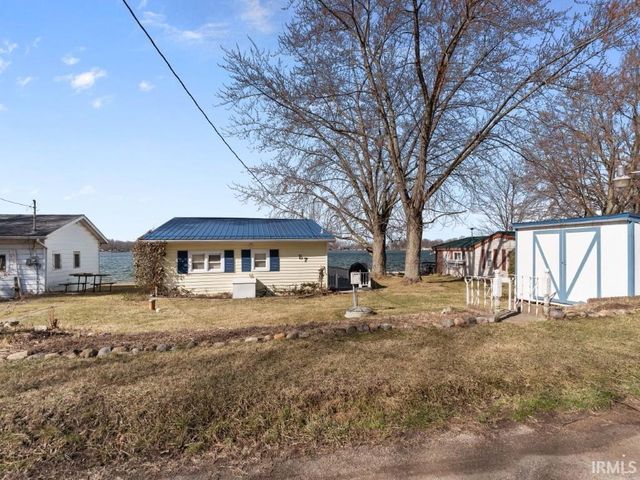 7070 S 080 E, Wolcottville, IN 46795