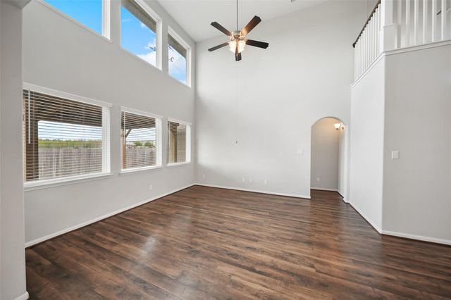 234 Ashley Way, Alvin, TX 77511