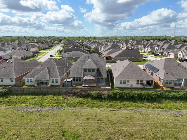 234 Ashley Way, Alvin, TX 77511