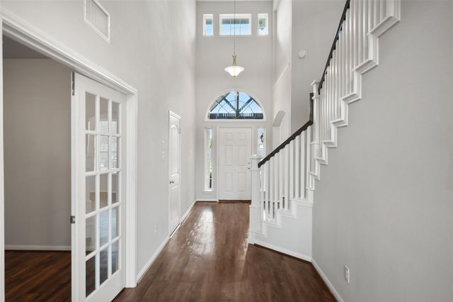 234 Ashley Way, Alvin, TX 77511