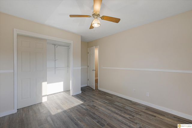 8308 S 49th Street, Omaha, NE 68157