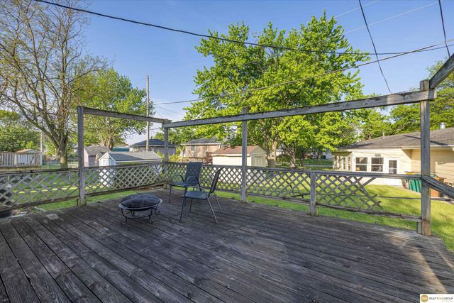 8308 S 49th Street, Omaha, NE 68157