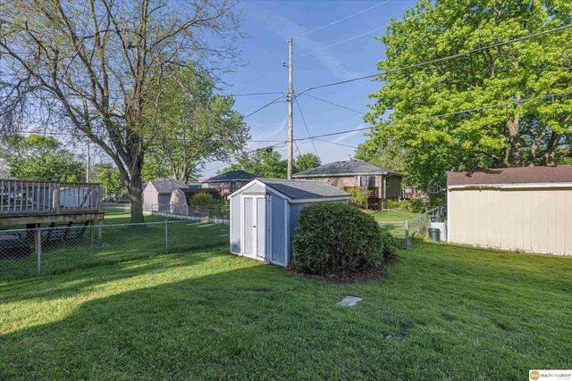 8308 S 49th Street, Omaha, NE 68157