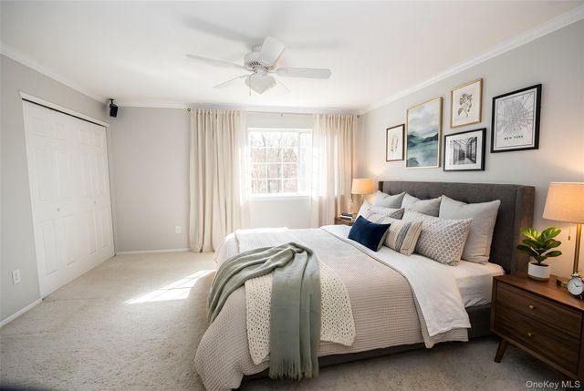 359 Colonial Circle 359, Manorville, NY 11949