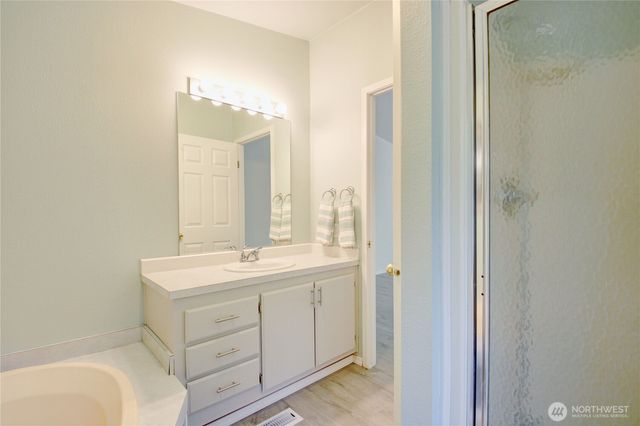 405 Alger Cain Lake Road, Sedro Woolley, WA 98284