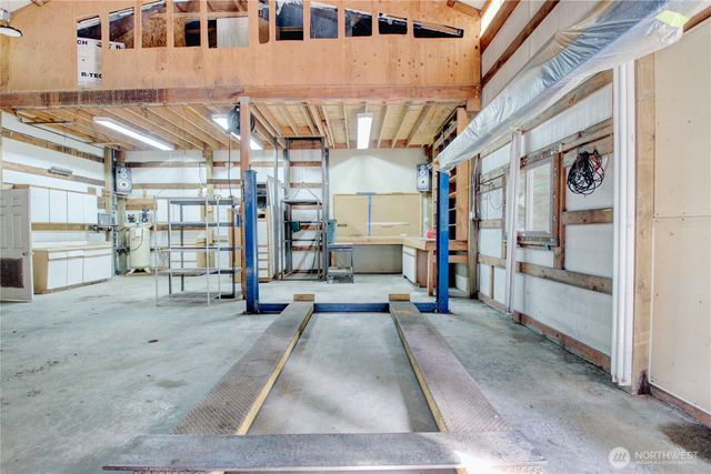 405 Alger Cain Lake Road, Sedro Woolley, WA 98284