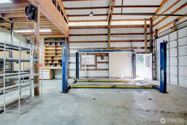 405 Alger Cain Lake Road, Sedro Woolley, WA 98284