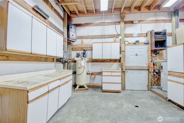 405 Alger Cain Lake Road, Sedro Woolley, WA 98284