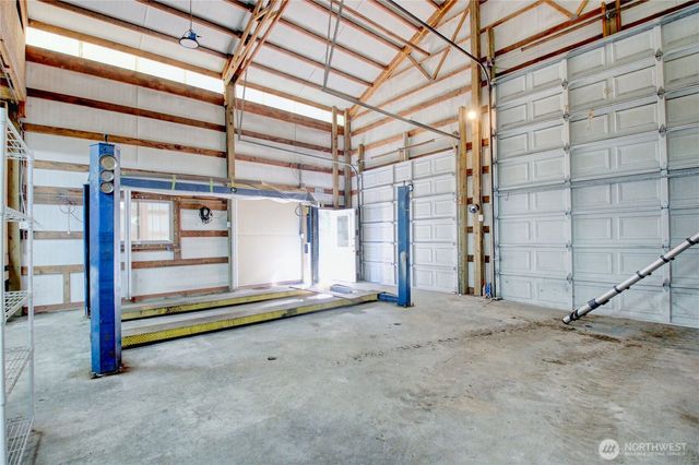 405 Alger Cain Lake Road, Sedro Woolley, WA 98284