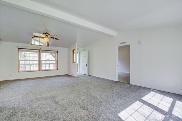 405 Alger Cain Lake Road, Sedro Woolley, WA 98284