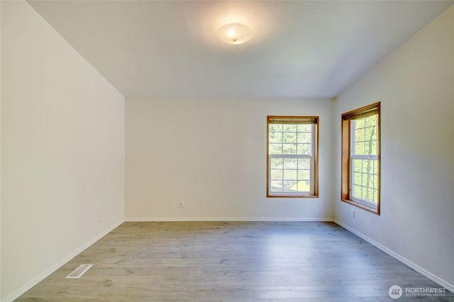 405 Alger Cain Lake Road, Sedro Woolley, WA 98284