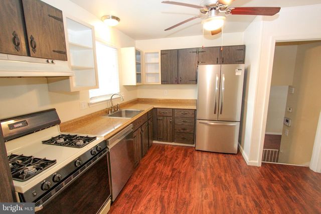 132 WORRAL DR, Newark, DE 19711