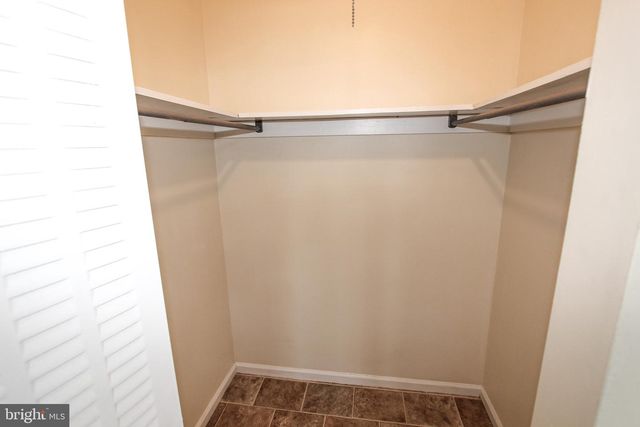 132 WORRAL DR, Newark, DE 19711