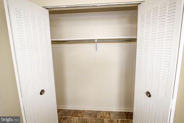 132 WORRAL DR, Newark, DE 19711