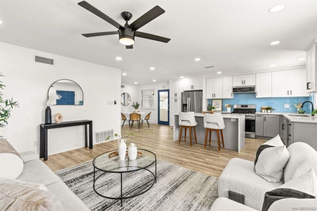 3825 Tiara St, San Diego, CA 92111